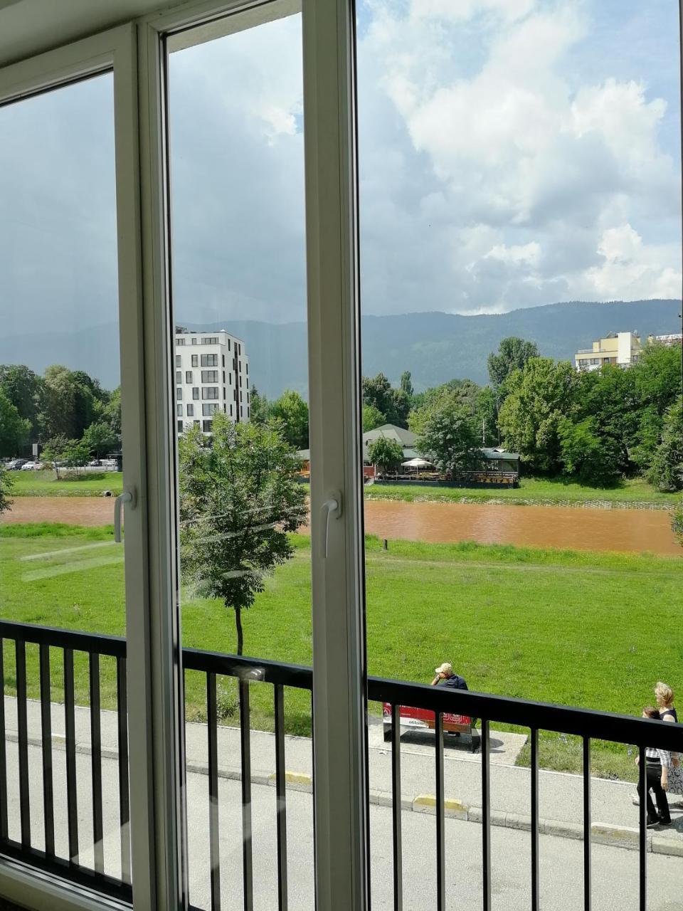 Vip Apartments Сараево Экстерьер фото